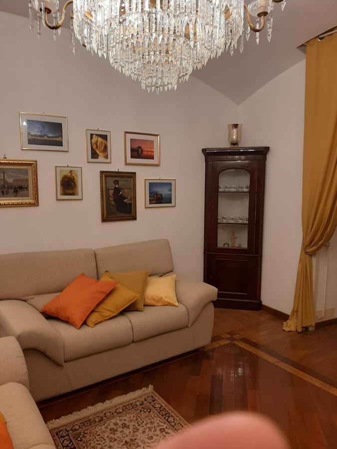 La Casa Di Francesca Hotel Napoli Eksteriør billede